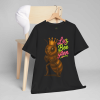 Lez Bee Ann – Funny Queen Bee LGBTQ+ T-Shirt